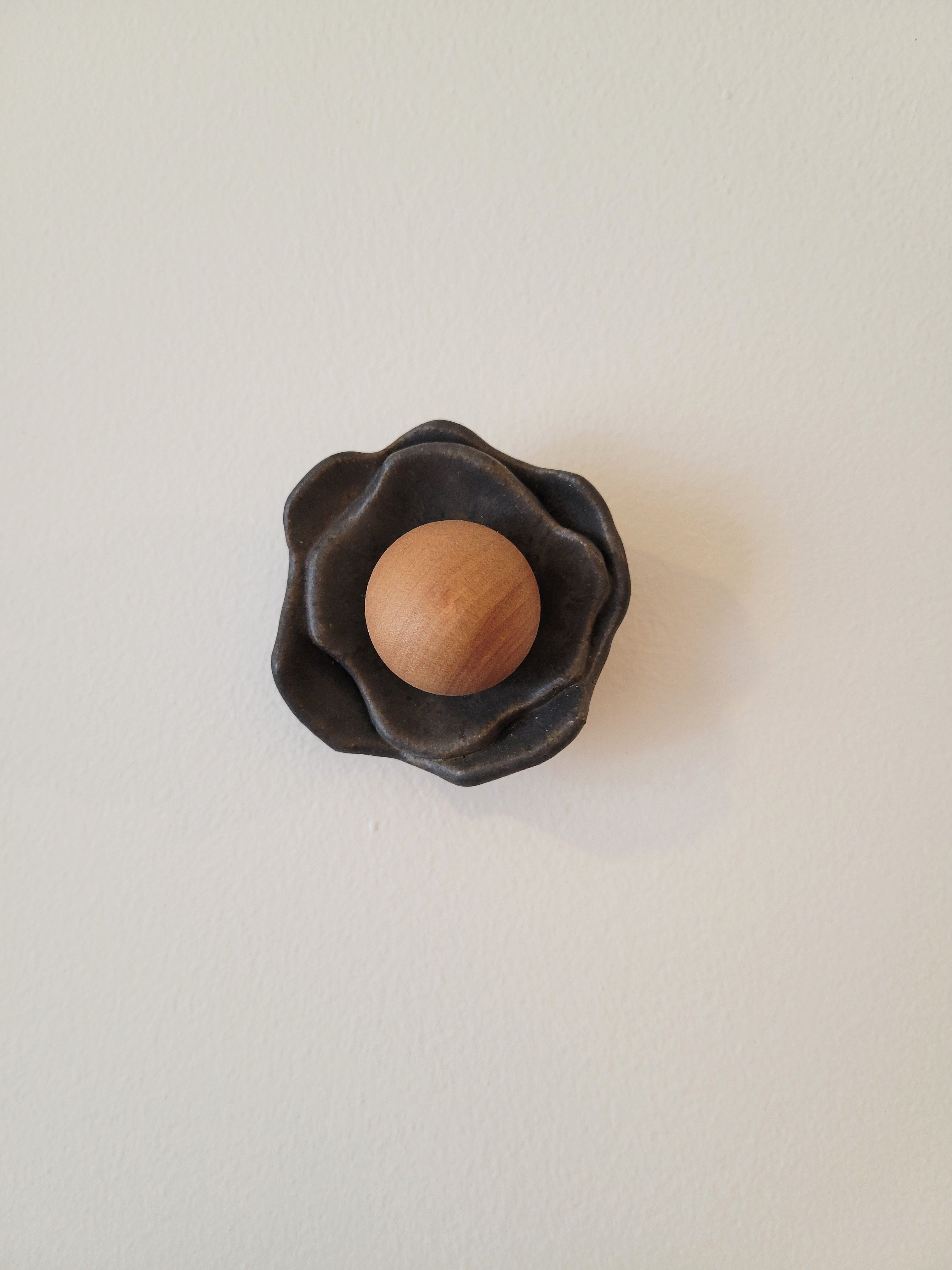 Flower Wabi-Sabi Knobby Wall Hooks - Shino Charcoal